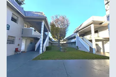 17255 SW 95th Ave #142, Palmetto Bay, FL 33157 - Photo 1