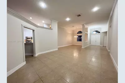 1210 Leeward Way #1210, Weston, FL 33327 - Photo 7