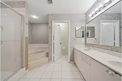 9071 SW 208th Ter, Cutler Bay, FL 33189 - Photo 11