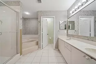 9071 SW 208th Terrace, Cutler Bay, FL 33189 - Photo 11