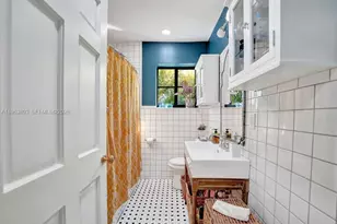 1028 Tyler St, Hollywood, FL 33019 - Photo 37