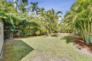 1028 Tyler St, Hollywood, FL 33019 - Photo 61