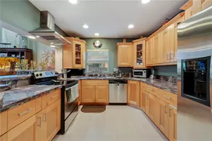 3197 Virginia St, Miami, FL 33133 - Photo 9