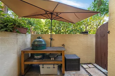 3197 Virginia St, Miami, FL 33133 - Photo 15
