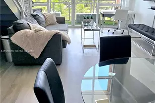 253 NE 2nd St, Miami, FL 33132 - Photo 9