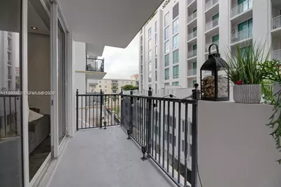 4100 Salzedo St #509, Coral Gables, FL 33146 - Photo 23