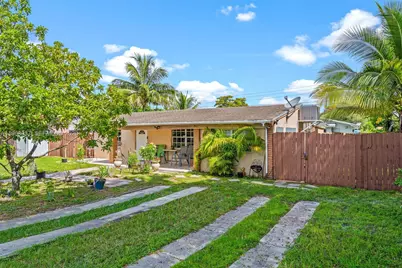 6233 Rodman St, Hollywood, FL 33023 - Photo 3