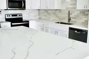 29 Palmetto Dr, Miami Springs, FL 33166 - Photo 3