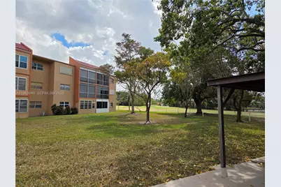 8834 W McNab Rd #201, Tamarac, FL 33321 - Photo 25