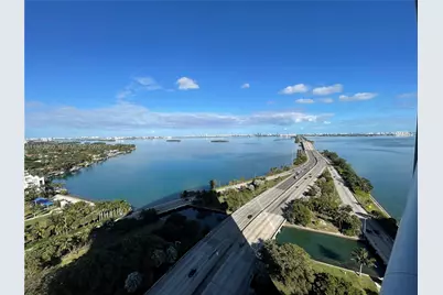 601 NE 36th St #2109, Miami, FL 33137 - Photo 3