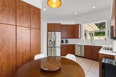 1408 Mariner Way, Hollywood, FL 33019 - Photo 7