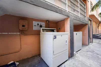 1227 Euclid Ave #8, Miami Beach, FL 33139 - Photo 11