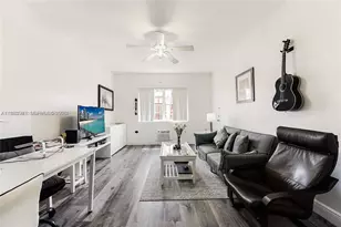 1227 Euclid Ave, Miami Beach, FL 33139 - Photo 3