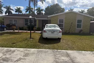 7825 SW 127th Ct, Miami, FL 33183 - Photo 3