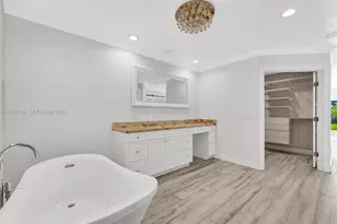 10110 SW 66th St, Miami, FL 33173 - Photo 29