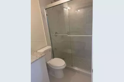 1663 SE 27th Dr #207, Homestead, FL 33035 - Photo 5