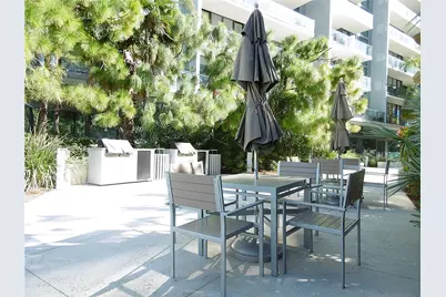 68 SE 6th St #1702, Miami, FL 33131 - Photo 39