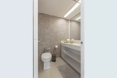 5445 Collins Ave #1623, Miami Beach, FL 33140 - Photo 23