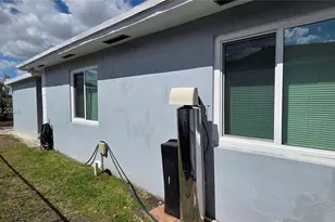 1215 NW 7th Ct, Florida City, FL 33034 - Photo 13