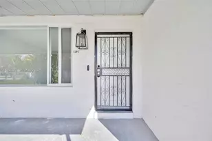 1391 NW 102nd St, Miami, FL 33147 - Photo 15