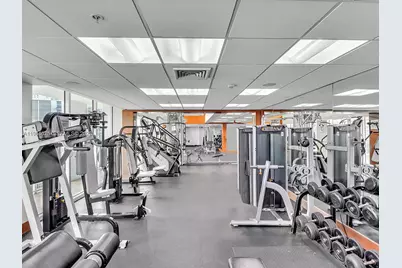 31 SE 5th St #2706, Miami, FL 33131 - Photo 15