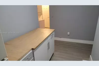 2530 NW 17th St, Fort Lauderdale, FL 33311 - Photo 7