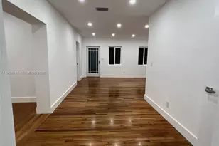 424 Lavilla Dr, Miami Springs, FL 33166 - Photo 5