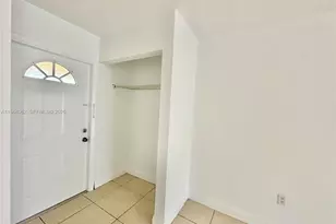 7308 SW 82nd St, Miami, FL 33143 - Photo 19