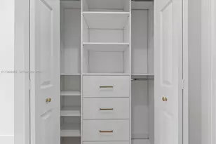 8101 Camino Real, Miami, FL 33143 - Photo 11