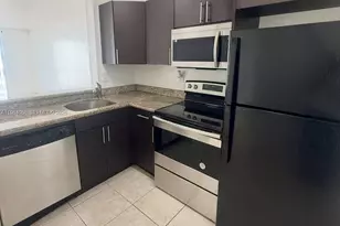 494 NW 165th St Rd, Miami, FL 33169 - Photo 3