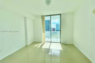 79 SW 12th St, Miami, FL 33130 - Photo 5