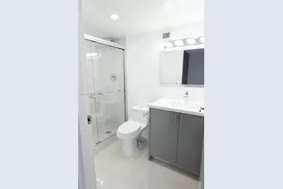 17021 N Bay Rd #601, Sunny Isles Beach, FL 33160 - Photo 15