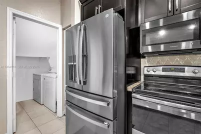 14092 SW 51st Ct, Miramar, FL 33027 - Photo 9