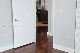 7280 SW 90th St, Miami, FL 33156 - Photo 5