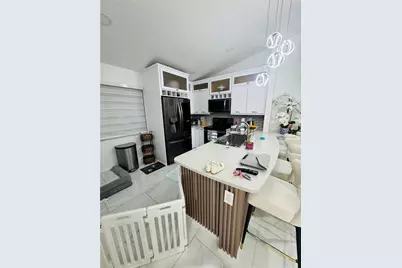 11761 NW 12th St, Pembroke Pines, FL 33026 - Photo 13