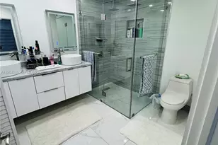 11761 NW 12th St, Pembroke Pines, FL 33026 - Photo 23