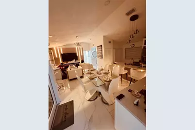 11761 NW 12th St, Pembroke Pines, FL 33026 - Photo 3