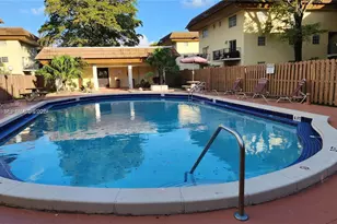 8600 SW 109th Ave, Miami, FL 33173 - Photo 11