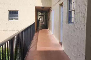 8600 SW 109th Ave, Miami, FL 33173 - Photo 25