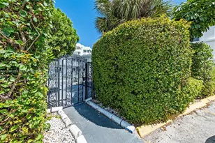 7271 Gary Ave, Miami Beach, FL 33141 - Photo 11