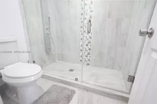 610 NW 108th Terrace, Pembroke Pines, FL 33026 - Photo 25