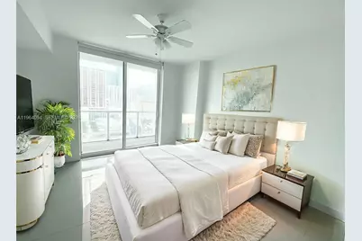 244 Biscayne Blvd #1605, Miami, FL 33132 - Photo 19