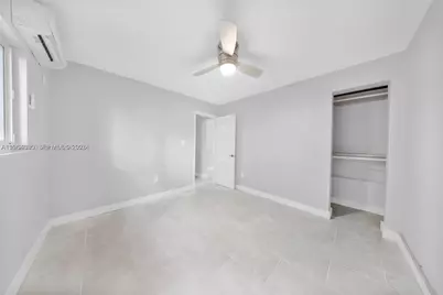 1150 NW 1st Pl #5, Miami, FL 33136 - Photo 11