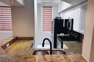 2881 NE 185th St, Aventura, FL 33180 - Photo 9