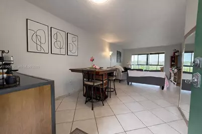 9455 W Flagler St #C407, Miami, FL 33174 - Photo 3