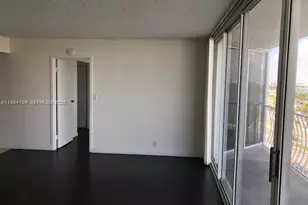 7601 E Treasure Dr, North Bay Village, FL 33141 - Photo 9