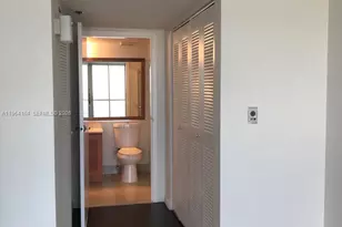 7601 E Treasure Dr, North Bay Village, FL 33141 - Photo 19