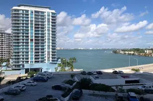 7601 E Treasure Dr, North Bay Village, FL 33141 - Photo 1