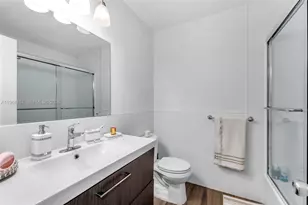 17501 SW 140th Ct, Miami, FL 33177 - Photo 15