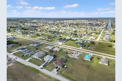 302 N El Dorado Blvd, Cape Coral, FL 33993 - Photo 33